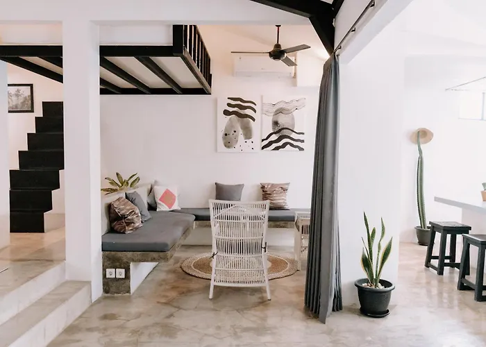 Casa Ovara Canggu - 8 Min To Berawa Beach - 2 Beds