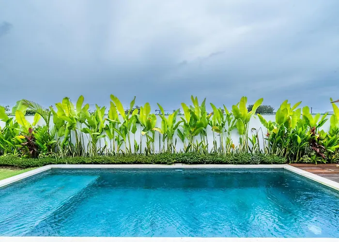 The R Villa Tambora