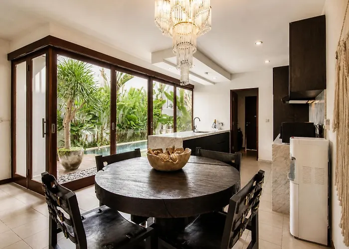 Exquisite 2Br Villas, Brawah, 300M To Beach
